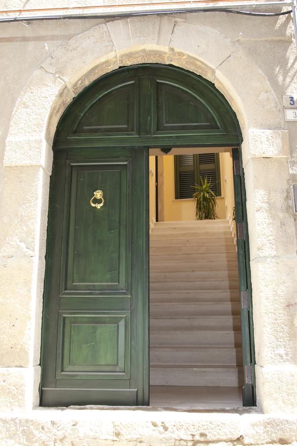 Il Portico Dei Normanni Bed & Breakfast Butera Dış mekan fotoğraf