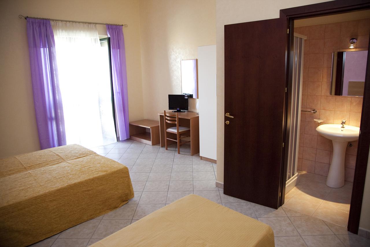 Il Portico Dei Normanni Bed & Breakfast Butera Dış mekan fotoğraf