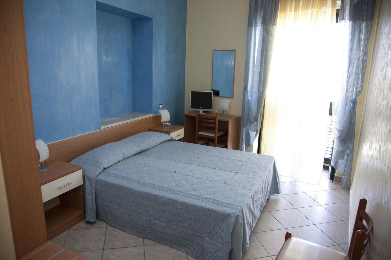 Il Portico Dei Normanni Bed & Breakfast Butera Dış mekan fotoğraf