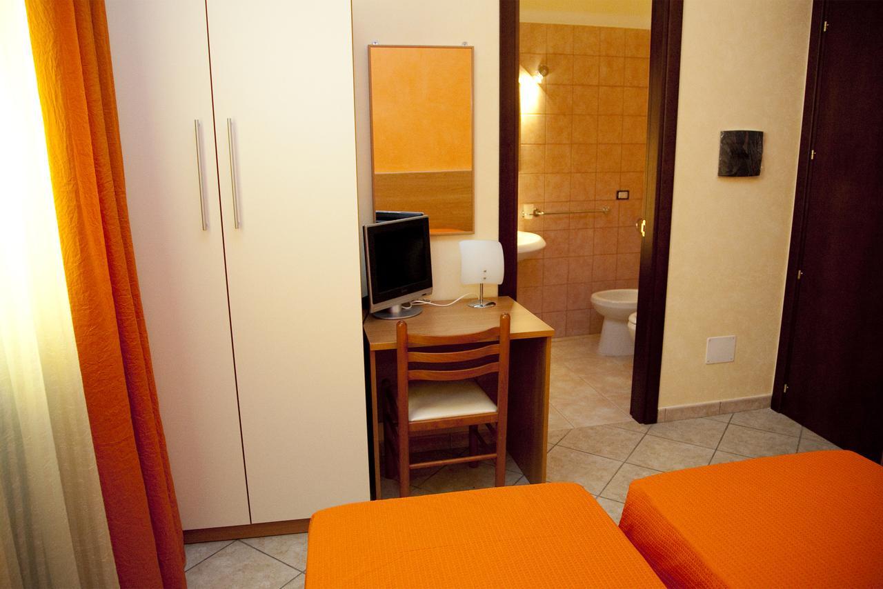 Il Portico Dei Normanni Bed & Breakfast Butera Dış mekan fotoğraf